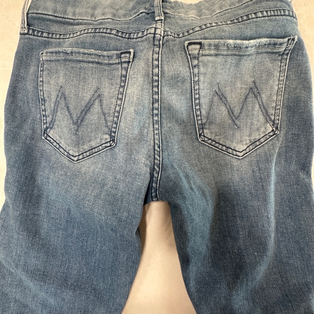 MOTHER Frayed Hem Blue Jeans